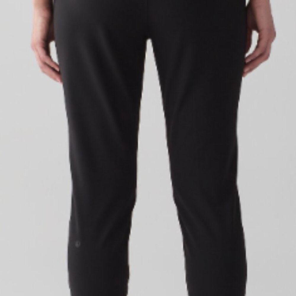 (6014) 🍋 LULULEMON On the Fly 7/8 Pant *Woven Sz 6 in Black - Picture 2 of 8